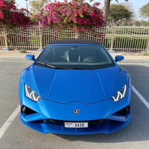 Lamborghini EVO Convertible Blue 2022