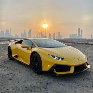 Lamborghini Huracan Yellow